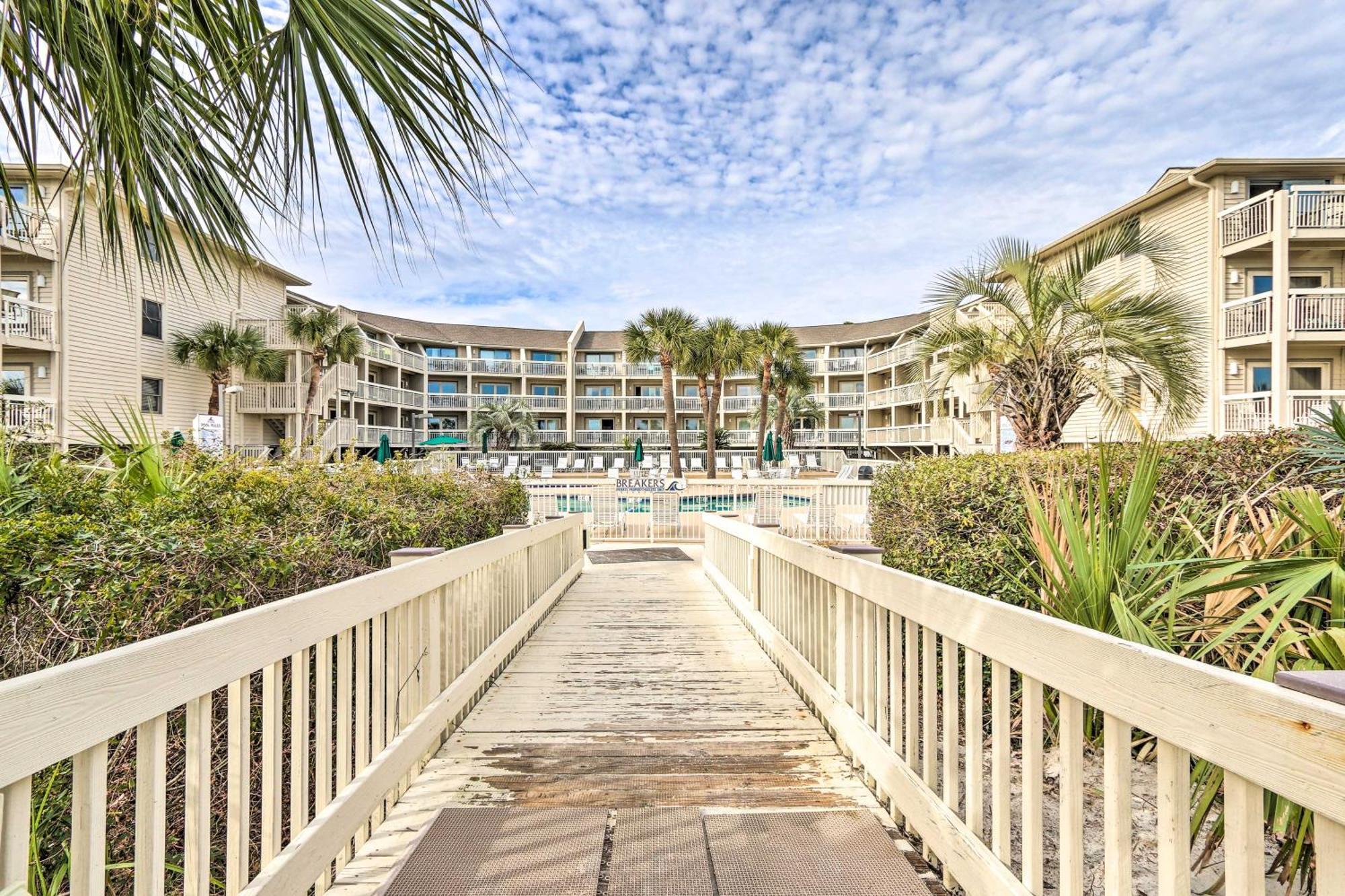 Walk To Beach Resort Condo In Hilton Head! Хилтон-Хед-Айленд Экстерьер фото